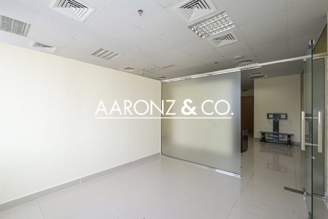 Office in Business Bay, Dubai 87 sq.m. № 95256 - photo 2