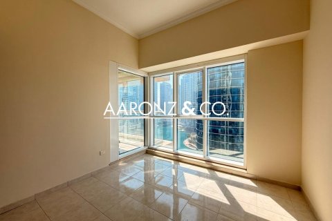 Снять в аренду квартиру в Джумейра Лейк Тауэрс, Дубай: 2 спальни, 110м², № 95263 - фото 5