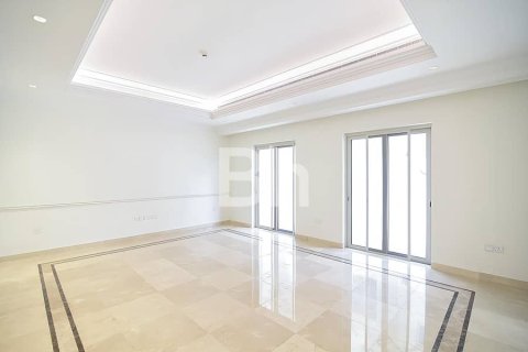 Villa en Mohammed Bin Rashid City, Dubai, 5 dormitorios, 701 m², № 24415 - foto 17