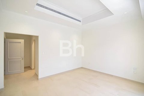 Villa en Mohammed Bin Rashid City, Dubai, 5 dormitorios, 701 m², № 24415 - foto 8