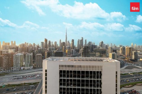 Apartment in Business Bay, Dubai 2 bedrooms, 137 sq.m. № 123150 - photo 9