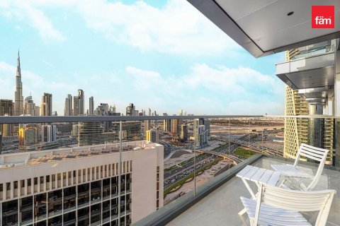 Apartment in Business Bay, Dubai 2 bedrooms, 137 sq.m. № 123150 - photo 7