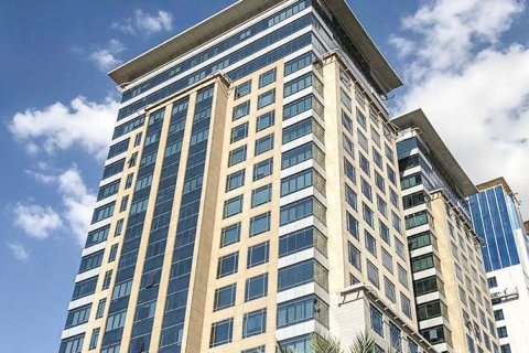 Oficina en Dubai, 135.4 m², № 123155