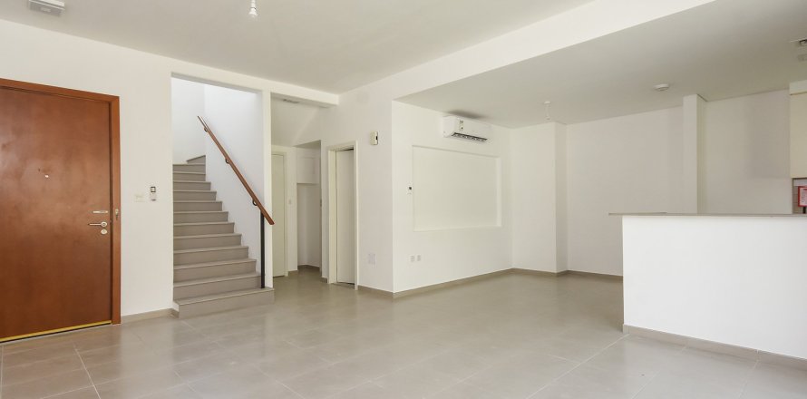 تاون هاوس في Noor Townhouses, Town Square, دبي 3 غرف نوم, 199.1 م² رقم 8119