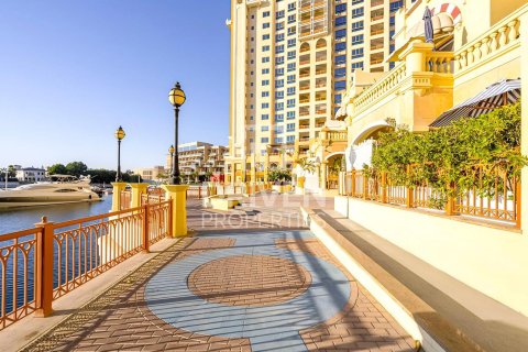 Townhouse in Marina Residences, Palm Jumeirah, Dubai 2 bedrooms, 376 sq.m. № 66502 - photo 20