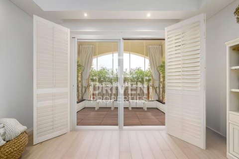 Townhouse in Marina Residences, Palm Jumeirah, Dubai 2 bedrooms, 376 sq.m. № 66502 - photo 7