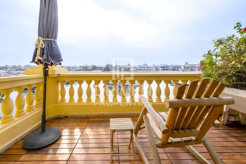 Townhouse in Marina Residences, Palm Jumeirah, Dubai 2 bedrooms, 376 sq.m. № 66502 - photo 26