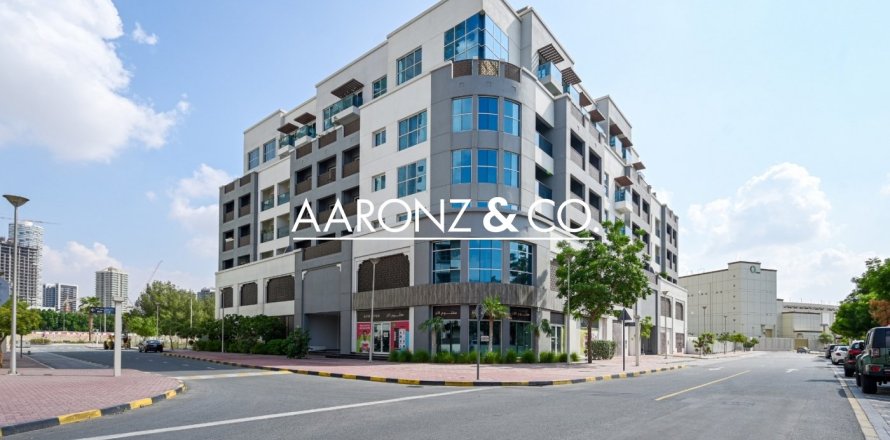 Apartamento en Jumeirah Village Triangle, Dubai, 3 dormitorios, 144 m², № 96078