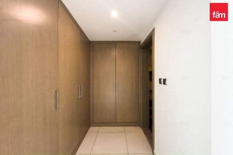 Apartamento en Downtown Dubai (Downtown Burj Dubai), Dubai, 3 dormitorios, 223 m², № 139388 - foto 23