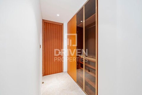 Appartement à The Crescent, Palm Jumeirah, Dubai, 3 chambres, 181.63 m², № 127348 - photo 11