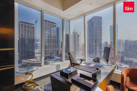 Oficina en Business Bay, Dubai, 155.6 m², № 55789 - foto 1