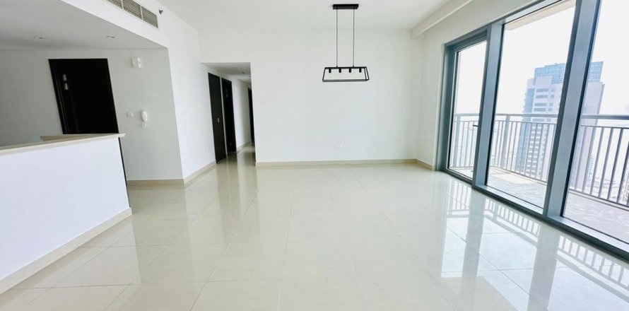 Квартира в Дубае, 3 спальни, 158.8м², № 55779