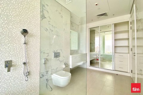 Apartment in Al Barari, Dubai 2 bedrooms, 230.7 sq.m. № 109093 - photo 23