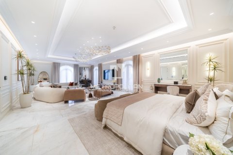 Villa in Pearl Jumeirah, Jumeirah, Dubai 7 bedrooms, 1579 sq.m. № 72659 - photo 13