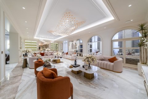 Villa in Pearl Jumeirah, Jumeirah, Dubai 7 bedrooms, 1579 sq.m. № 72659 - photo 8