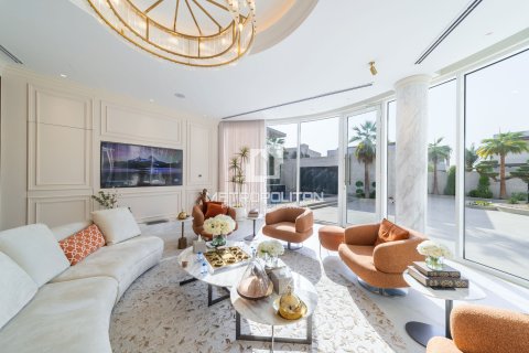 Villa in Pearl Jumeirah, Jumeirah, Dubai 7 bedrooms, 1579 sq.m. № 72659 - photo 11