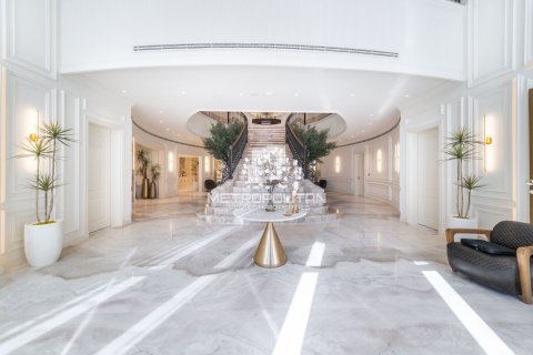 Villa in Pearl Jumeirah, Jumeirah, Dubai 7 bedrooms, 1579 sq.m. № 72659 - photo 2