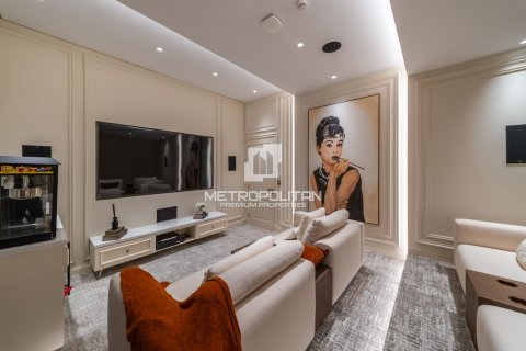 Villa in Pearl Jumeirah, Jumeirah, Dubai 7 bedrooms, 1579 sq.m. № 72659 - photo 28