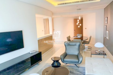 Снять в аренду квартиру в DAMAC Towers by Paramount, Бизнес-Бэй, Дубай: 3 спальни, 162м², № 72658 - фото 5