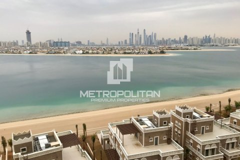 Apartment in Palm Jumeirah, Dubai 3 bedrooms, 220 sq.m. № 72656 - photo 12