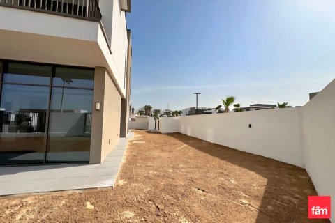 Villa en Al Furjan, Dubai, 4 dormitorios, 371.5 m², № 43072 - foto 14