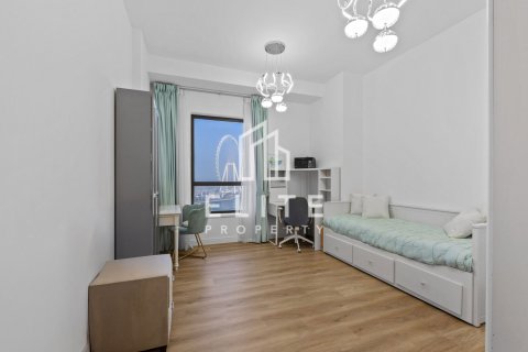 Apartment in Shams, Jumeirah Beach Residence, Dubai 3 bedrooms, 173 sq.m. № 121434 - photo 27
