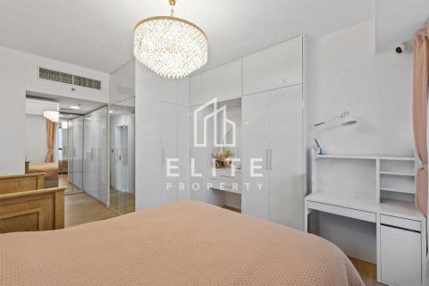 Apartment in Shams, Jumeirah Beach Residence, Dubai 3 bedrooms, 173 sq.m. № 121434 - photo 14