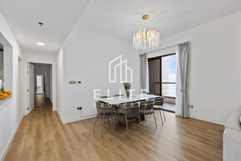 Apartment in Shams, Jumeirah Beach Residence, Dubai 3 bedrooms, 173 sq.m. № 121434 - photo 16