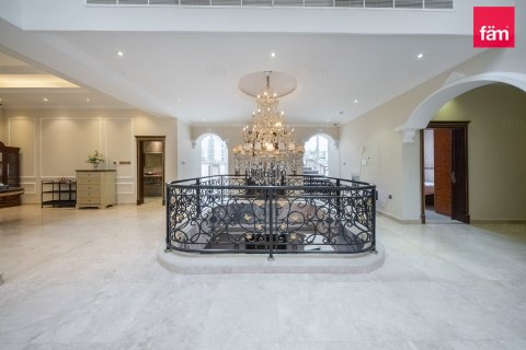 Villa en Al Barsha, Dubai, 5 dormitorios, 910.5 m², № 118748 - foto 4