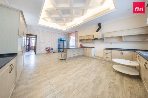 Villa en Al Barsha, Dubai, 5 dormitorios, 910.5 m², № 118748 - foto 8