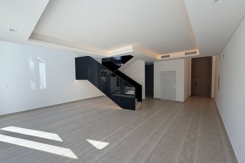 Villa in Wadi Al Safa 3, Dubai 4 bedrooms, 457 sq.m. № 120368 - photo 4