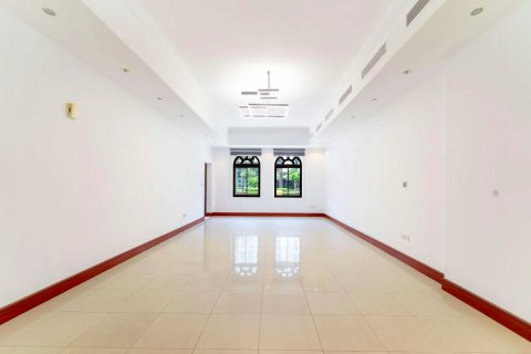 Apartment in Palm Jumeirah, Dubai 3 bedrooms, 344 sq.m. № 120373