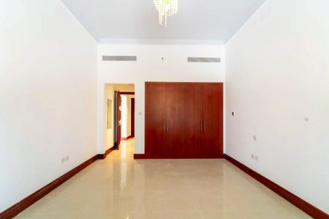 Apartment in Palm Jumeirah, Dubai 3 bedrooms, 344 sq.m. № 120373 - photo 9