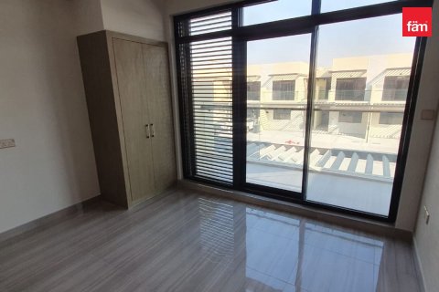 Adosado en Dubai, 4 dormitorios, 180 m², № 139258 - foto 5