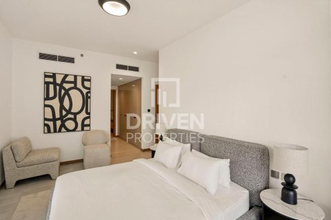 Apartment in Urban Oasis, Business Bay, Dubai 3 bedrooms, 176.52 sq.m. № 128321 - photo 8