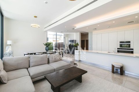 Townhouse in District One, Mohammed Bin Rashid City, Dubai 4 bedrooms, 360.19 sq.m. № 128310 - photo 3
