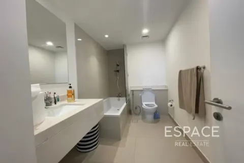 Villa in Dubai Hills Estate, Dubai 4 bedrooms, 230 sq.m. № 122927 - photo 8
