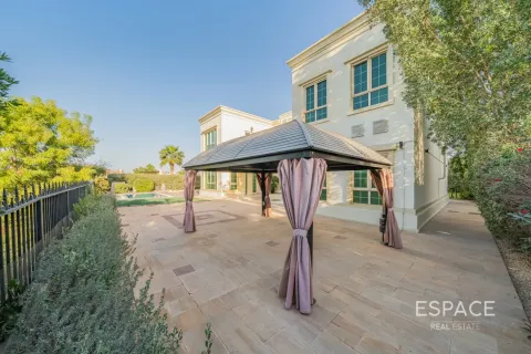 Villa à Jumeirah Islands, Dubai, 5 chambres, 604 m², № 122926 - photo 18