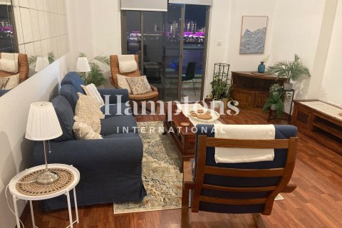 Apartment in Jumeirah Beach Residence, Dubai 1 bedroom, 98.19847100 sq.m. № 63877 - photo 8