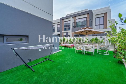 Adosado en Dubai South (Dubai World Central), Dubai, 4 dormitorios, 227.51015670 m², № 63875 - foto 6