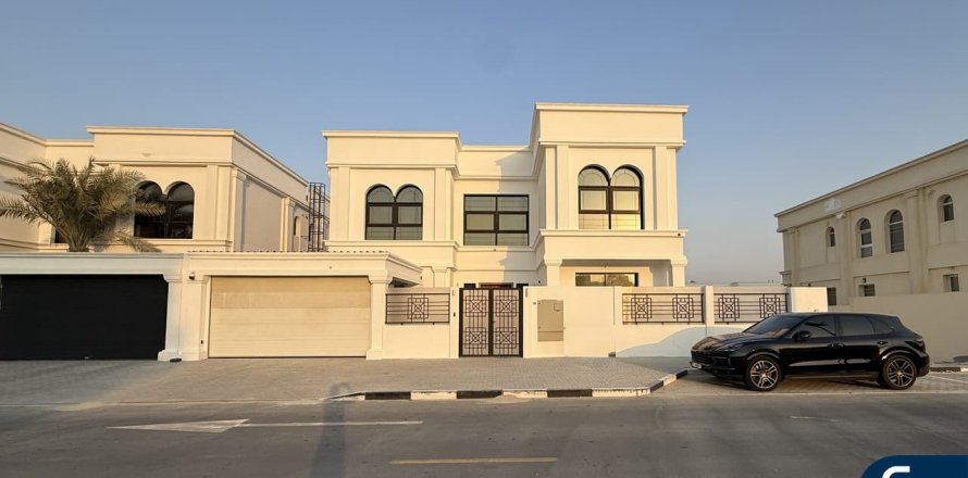 Villa en Al Furjan, Dubai, 5 dormitorios, 455 m², № 78812