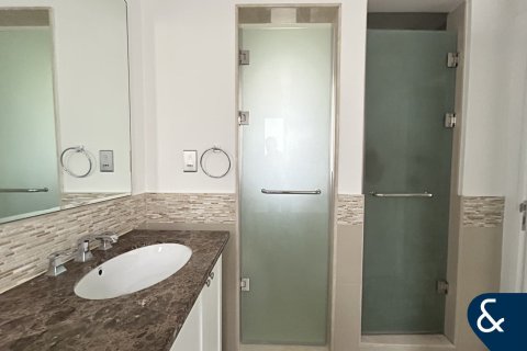 Купить виллу в Арабиан Ранчес, Дубай: 4 спальни, 324м², № 78813 - фото 11