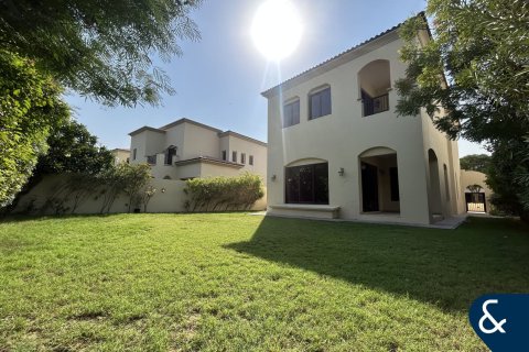 Купить виллу в Арабиан Ранчес, Дубай: 4 спальни, 324м², № 78813 - фото 8