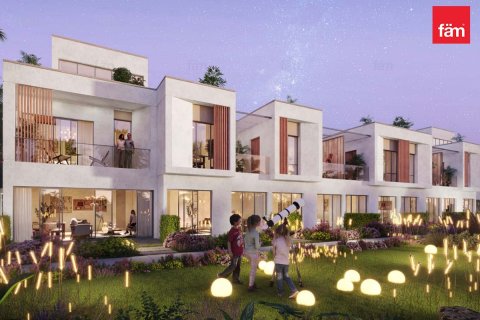 Villa in Dubai 4 bedrooms, 151.1 sq.m. № 94860