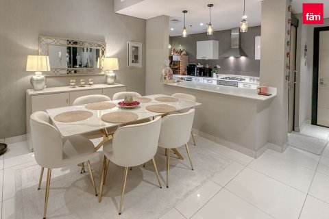 Apartment in Meydan, Dubai 2 bedrooms, 135.1 sq.m. № 94848 - photo 4