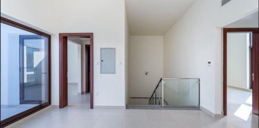 Таунхаус в Meydan, Дубай, 4 спальни, 291.3м², № 109801