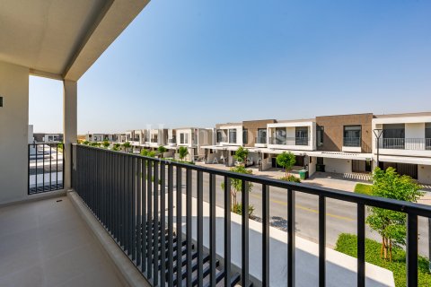 Villa in Dubai South (Dubai World Central), Dubai 3 bedrooms, 156.54155500 sq.m. № 63970 - photo 9