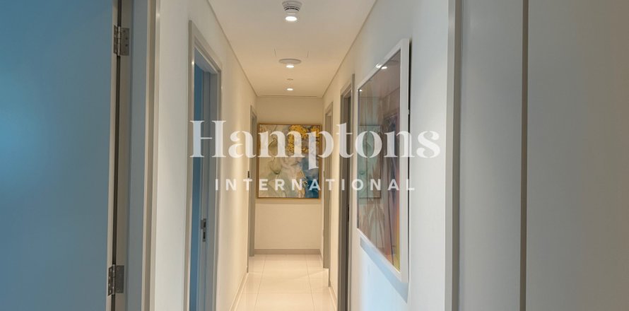 Квартира в Dubai Harbour, Дубай, 3 спальни, 177.445м², № 63962