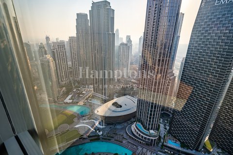 Apartamento en Burj Khalifa, Dubai, 1 dormitorio, 101.82168800 m², № 63963 - foto 4