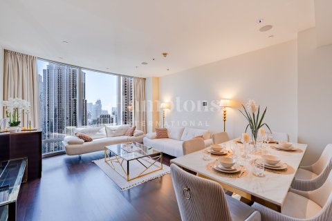 Apartamento en Burj Khalifa, Dubai, 1 dormitorio, 101.82168800 m², № 63963 - foto 12